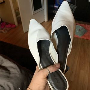 BNWT Zara White Leather Mules